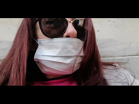 ❤️ Nicoletta se pomstí svému sousedovi a vyčůrá se mu do garáže (Speciál Covid19 Italská karanténa) ❤️ Kvalitní sex u nás ❌❤
